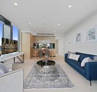 New Contemporary Apartment near Macquarie Centre - Accommodation Nelson Bay