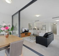 HomeHotel Walking to Trains Westfield  Cinema - Nelson Bay Accommodation.com