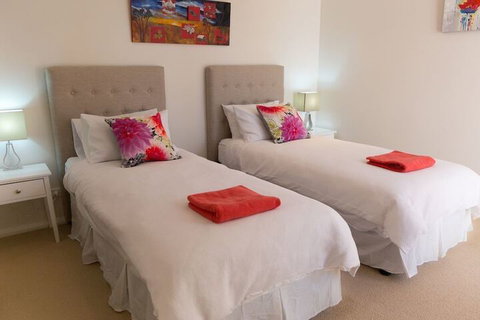VUES At Salamander Bay - Accommodation Nelson Bay 6
