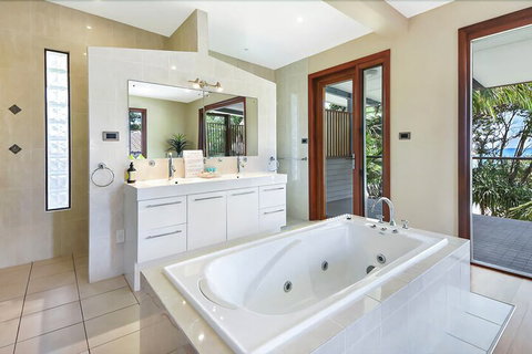 Omaroo - Accommodation Nelson Bay 5