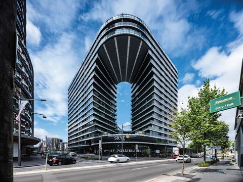 SKYE Suites Green Square - Accommodation Nelson Bay 0