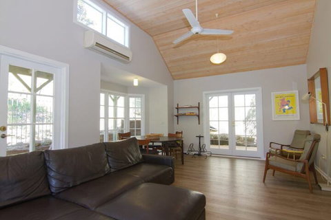 Atticus Cottage - Accommodation Nelson Bay 2