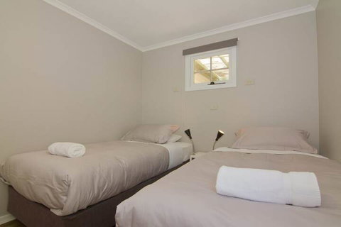 Atticus Cottage - Accommodation Nelson Bay 5