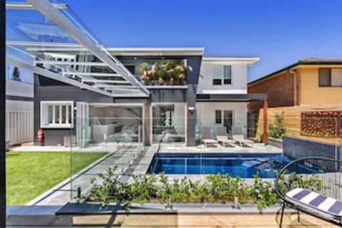 La Luna Shoal Bay - Nelson Bay Accommodation.com 0