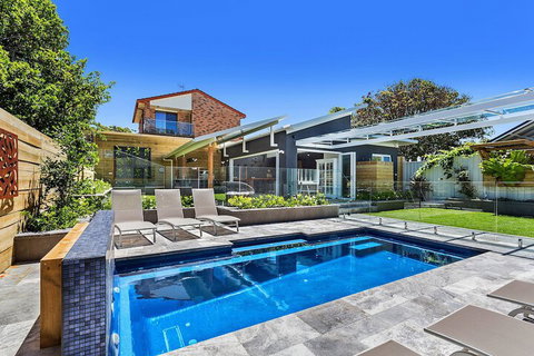 La Luna Shoal Bay - Nelson Bay Accommodation.com 2