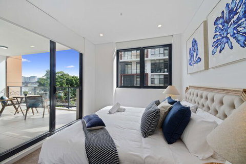 HomeHotel Waterside Luxury & New Residences - Nelson Bay Accommodation.com 5