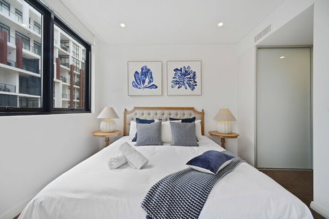 HomeHotel Waterside Luxury & New Residences - Nelson Bay Accommodation.com 7