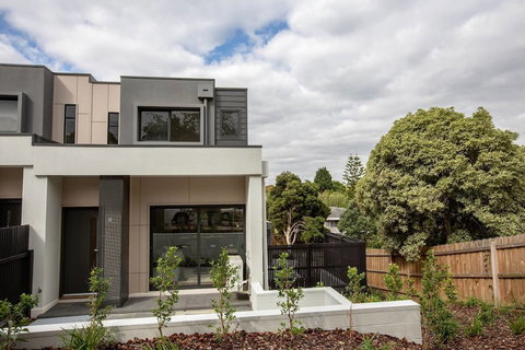 92 Brand New Doncaster Local House - Accommodation Nelson Bay 2