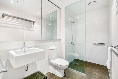 Zelda 1 Bedroom Central CBD Apartment - Accommodation Nelson Bay 1