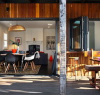 Fontaine - Accommodation Nelson Bay