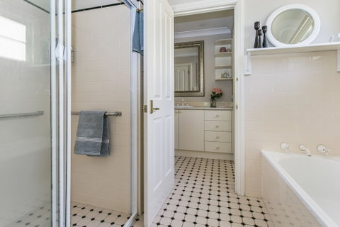 Swanbrook - Accommodation Nelson Bay 2