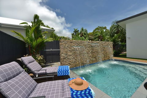 89 At The Edge - Accommodation Nelson Bay 5