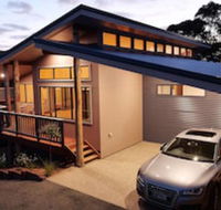 Oceans Islands  Whales - Accommodation Nelson Bay