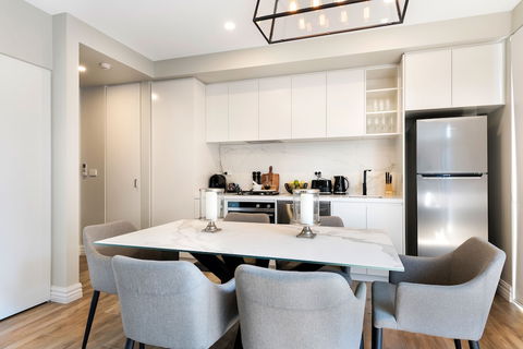 Manhattan Apartments - Notting Hill - Accommodation Nelson Bay 4