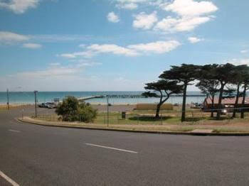 Portarlington Holiday Units & Pool - Accommodation Nelson Bay 0