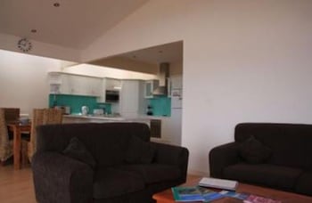 Birubi Holiday Homes - Accommodation Nelson Bay 2