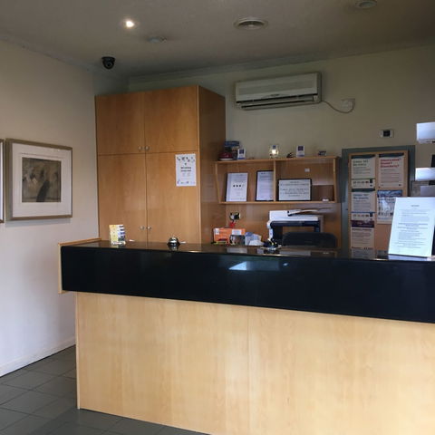 Footscray Motor Inn - Accommodation Nelson Bay 0
