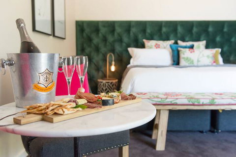 Hotel Frangos - Accommodation Nelson Bay 4