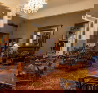 Hadley's Orient Hotel - Accommodation Nelson Bay