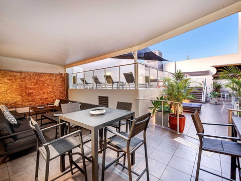 Mercure Centro Port Macquarie - Accommodation Nelson Bay 3