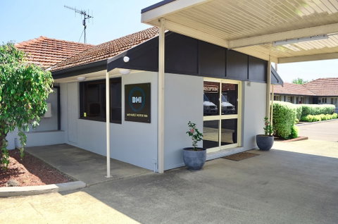 Bathurst Motor Inn - Accommodation Nelson Bay 3