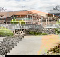 Bathurst Motor Inn - Accommodation Nelson Bay