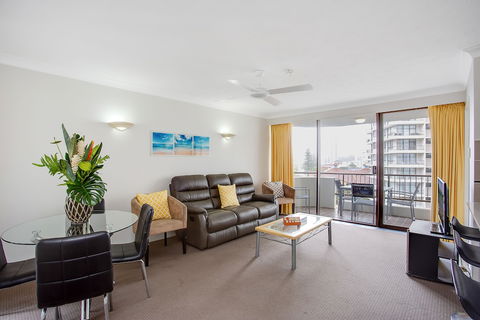 Pacific Resort Broadbeach - Accommodation Nelson Bay 5