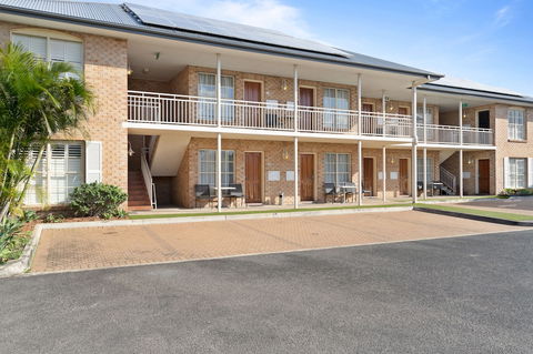 Coopers Colonial Motel - Accommodation Nelson Bay 2