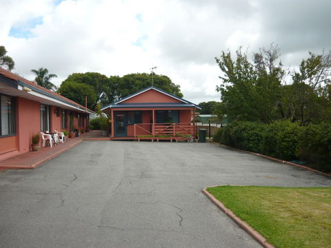 Albany Apartments - Accommodation Nelson Bay 4