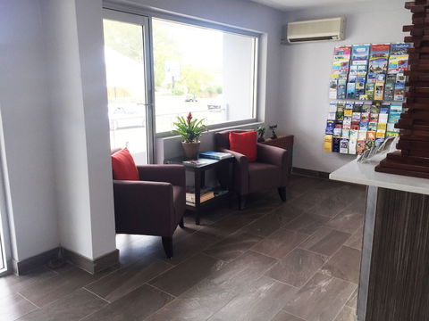 Peninsula Nelson Bay Motel And Serviced Apartments - Nelson Bay Accommodation.com 6