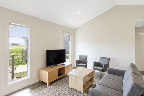 RACV Cobram Resort - Accommodation Nelson Bay 3