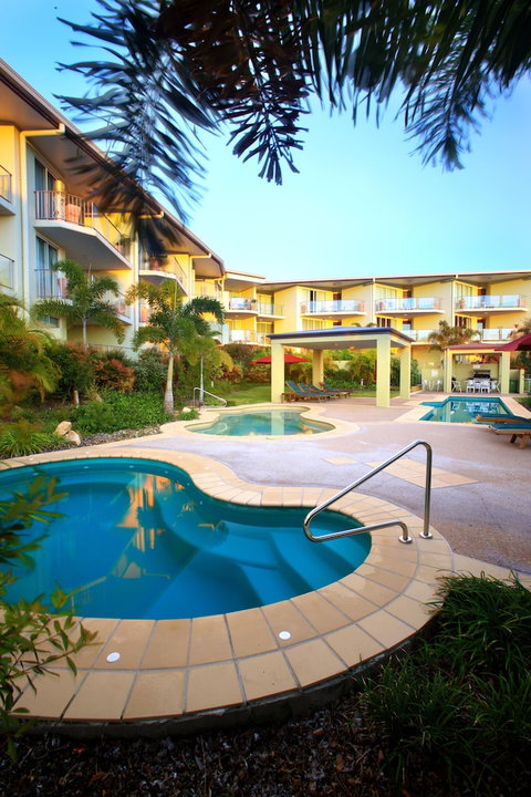 Caloundra Central Apartment Hotel - Accommodation Nelson Bay 4