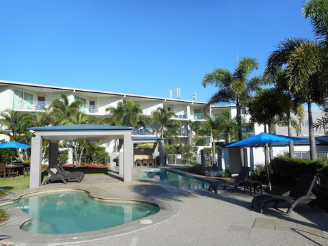 Caloundra Central Apartment Hotel - Accommodation Nelson Bay 2