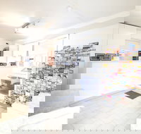 Manly Waves Hotel - Nelson Bay Accommodation.com