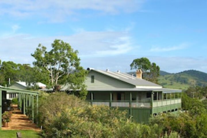 Glenwood QLD Accommodation Nelson Bay