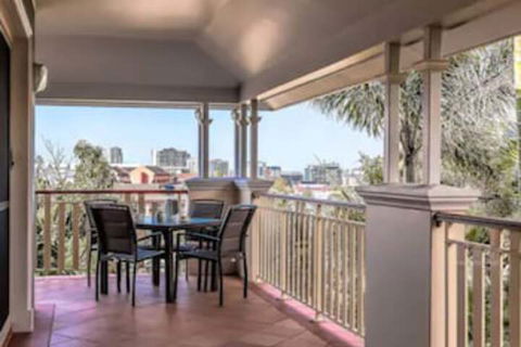City Park Apartments - Accommodation Nelson Bay 0