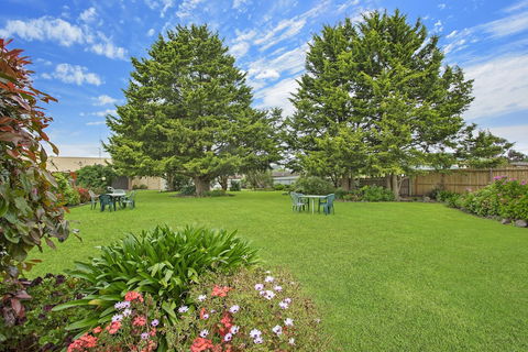 Manifold Motor Inn - Accommodation Nelson Bay 0
