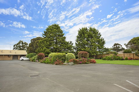 Manifold Motor Inn - Accommodation Nelson Bay 1