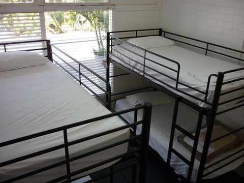 Hoey Moey Backpackers - Hostel - Accommodation Nelson Bay 4