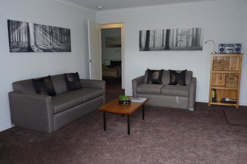 Barwon Valley Lodge - Accommodation Nelson Bay 7