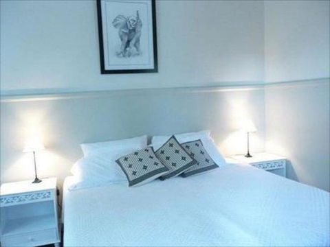 A Room With A View Bed & Breakfast - Accommodation Nelson Bay 5