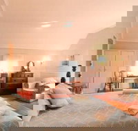 Hillview House - Accommodation Nelson Bay