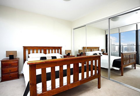 Astra Apartments - Docklands - Accommodation Nelson Bay 2