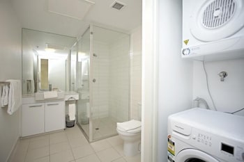 Astra Apartments - Docklands - Accommodation Nelson Bay 1