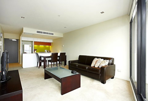 Astra Apartments - Docklands - Accommodation Nelson Bay 4