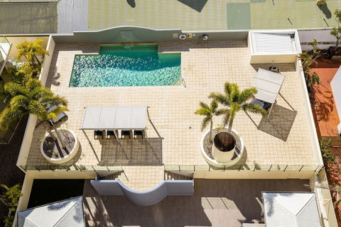 Jack & Newell Holiday Apartments - Accommodation Nelson Bay 2