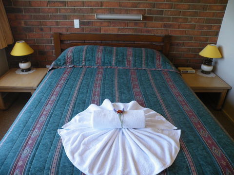 Pacific Heights Holiday Apartments & Munn's Tower House - Accommodation Nelson Bay 5