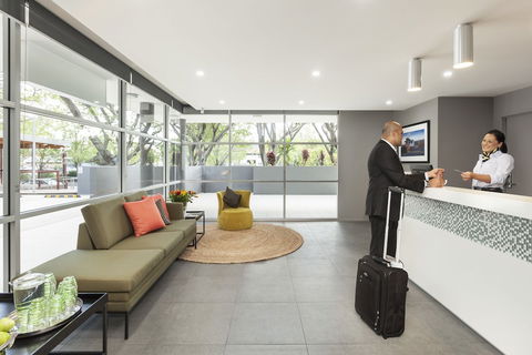 Quest Breakfast Creek - Accommodation Nelson Bay 3