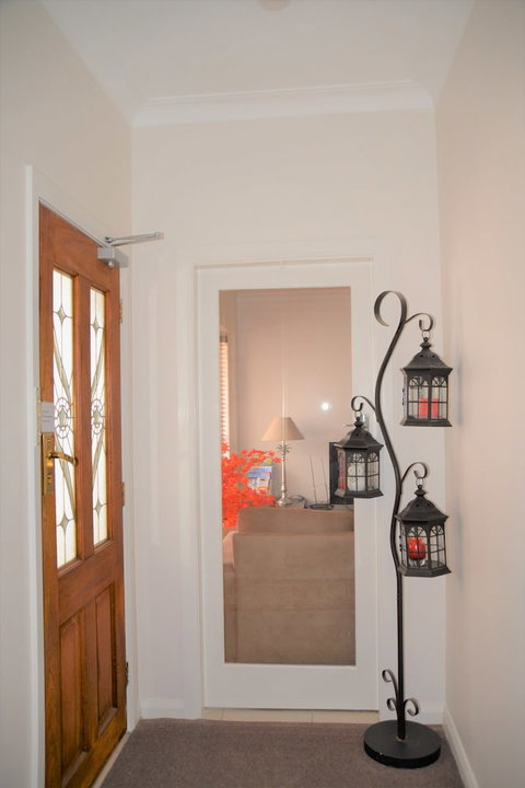 North Ryde Guest House - Nelson Bay Accommodation.com 1