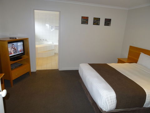 Sunshine Motor Inn - Accommodation Nelson Bay 6